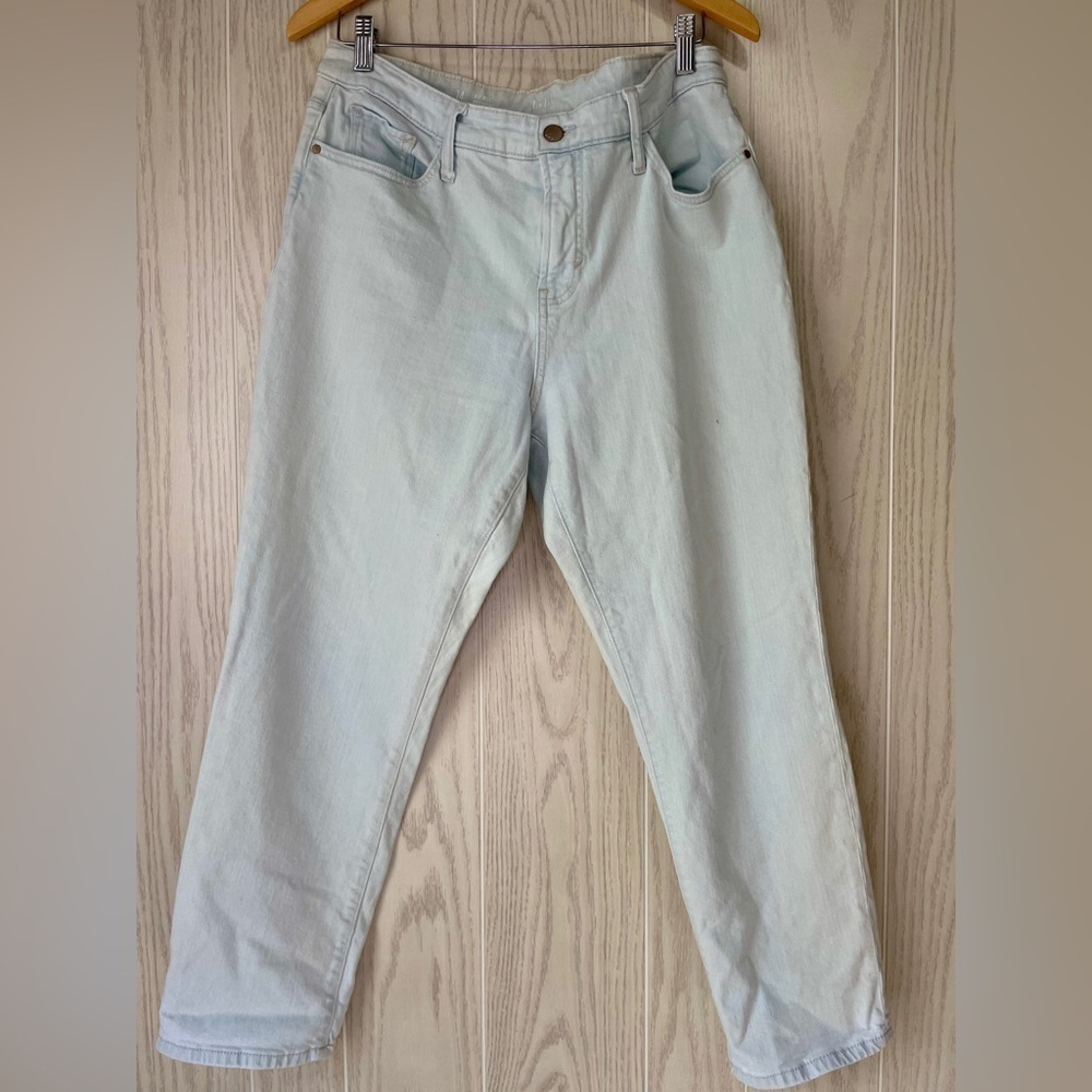 a.n.a Women' Barley Blue Mid Rise Boyfriend Jeans 14 EUC